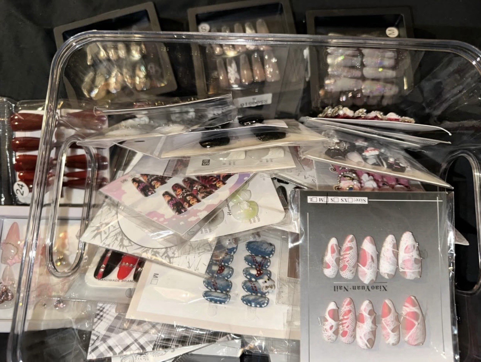 40 Sets of Press-On Nails Mixed Lot Full Cover 3D Pre-Designed Multicolor