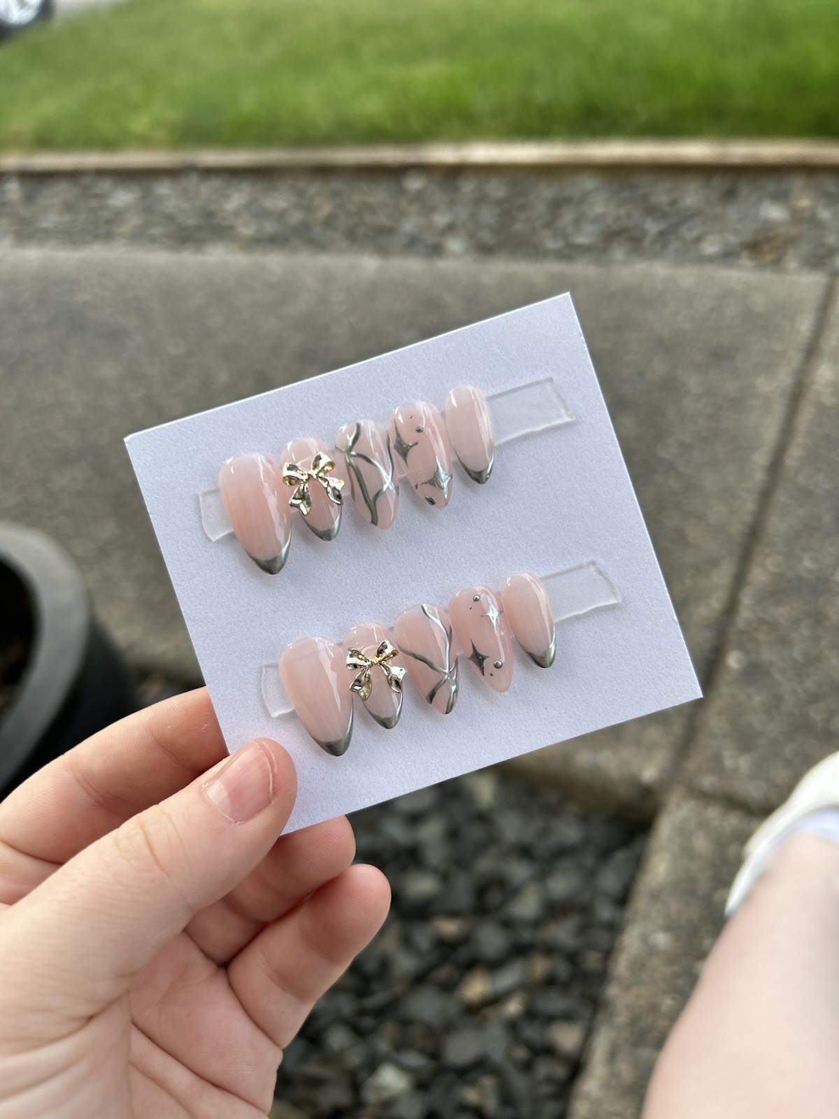 Press ons! – sliver/chrome french tip! size m