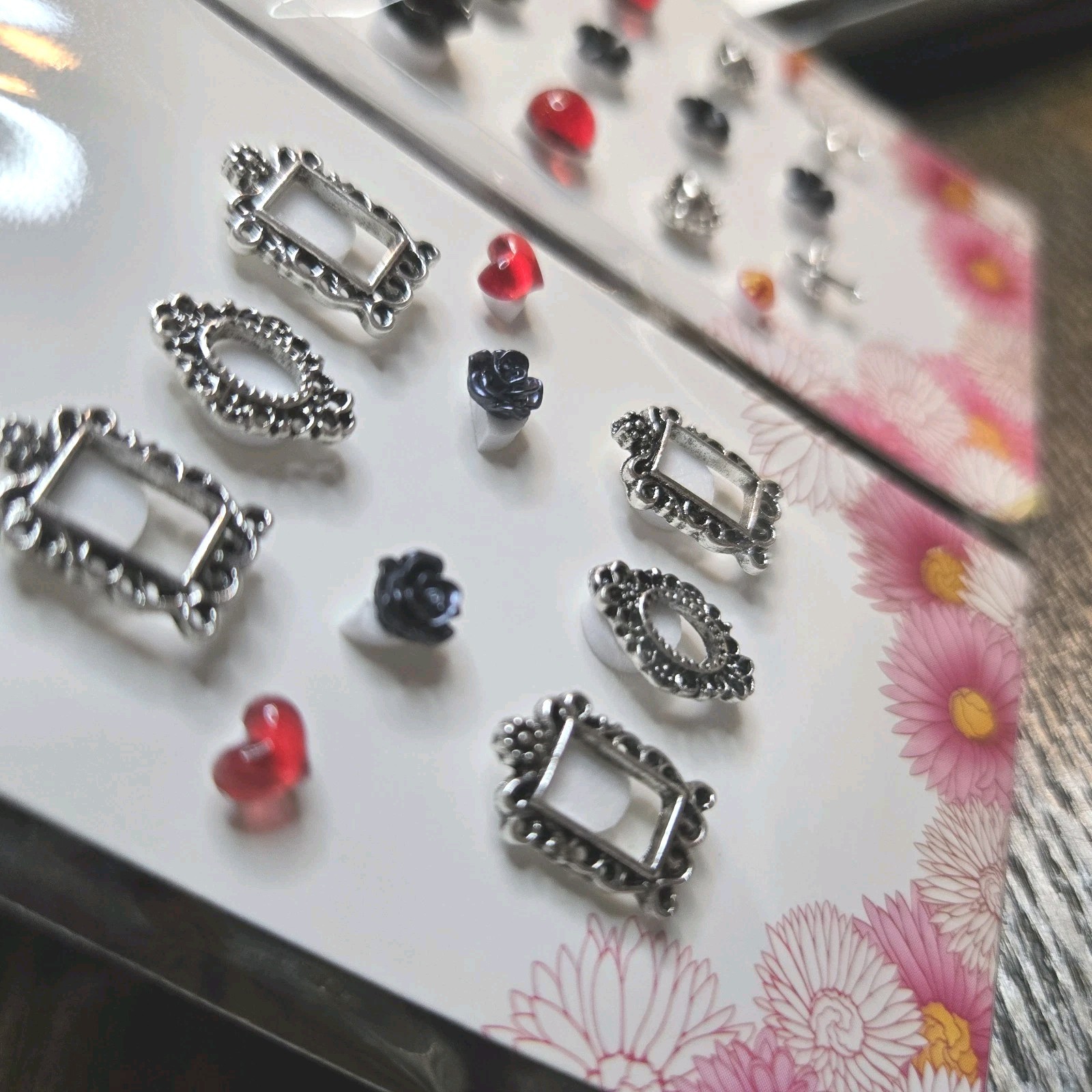 2 Sets 24 Pcs 3D Nail Art Charms Silver Frames Hearts Cross Black Roses Red Gems