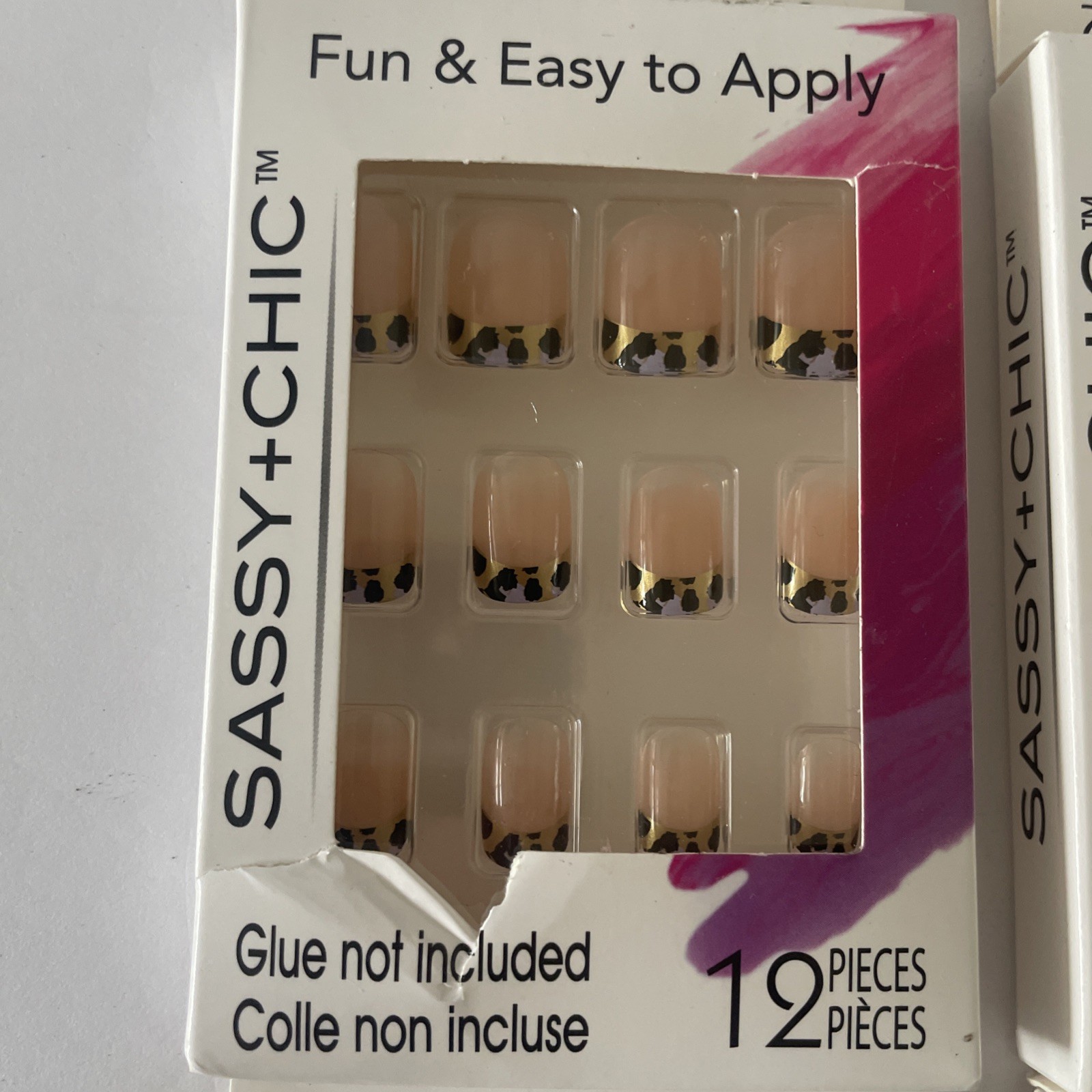 Lot of 4 Sets Fashion Nails Sassy + Chic Artificial Nails With Art Easy Apply