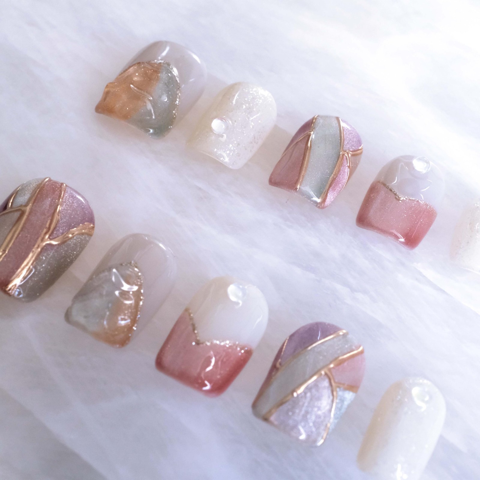 Colorful Geometric Cat Eye Press-On Nails – Short Square Gel Fake Nails, 10 Pcs
