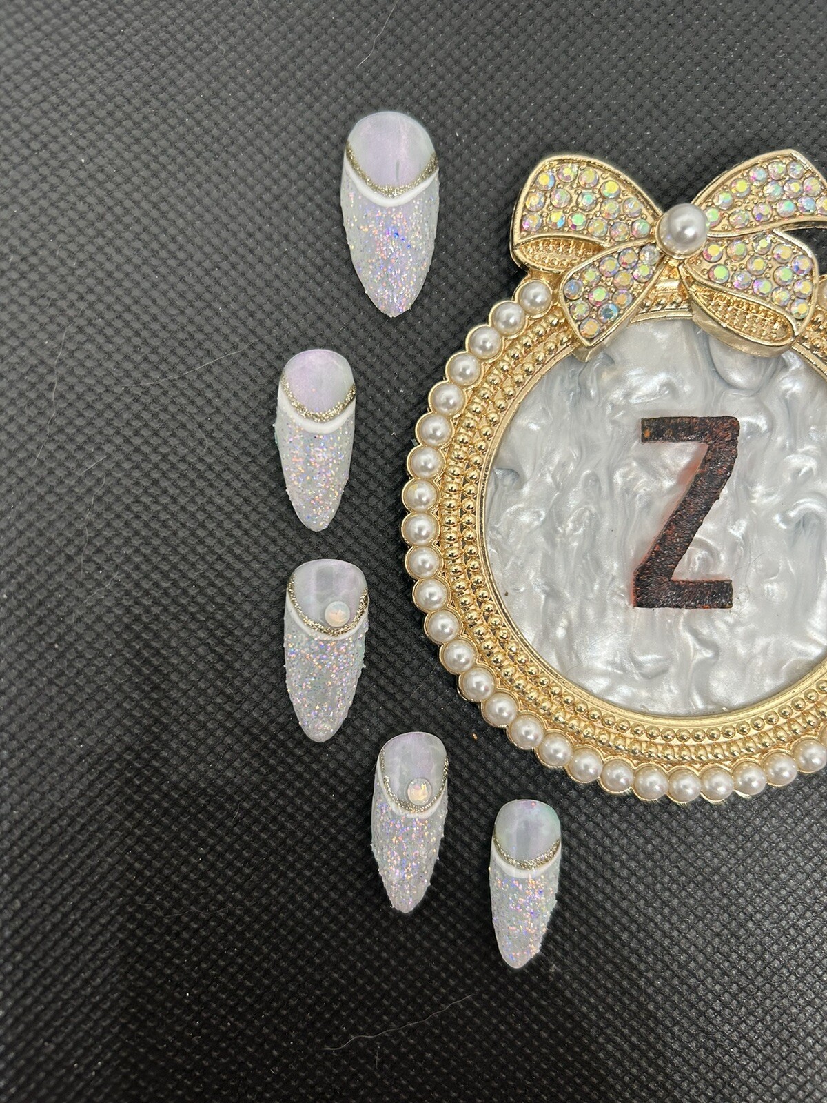 Z NAILZ! Gorgeous Handmade M Almond White W/Bling Press On Nails