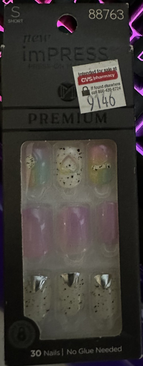 Impress! premium Nails 3D Heart accents Short Square Pink Silver blue set of 30