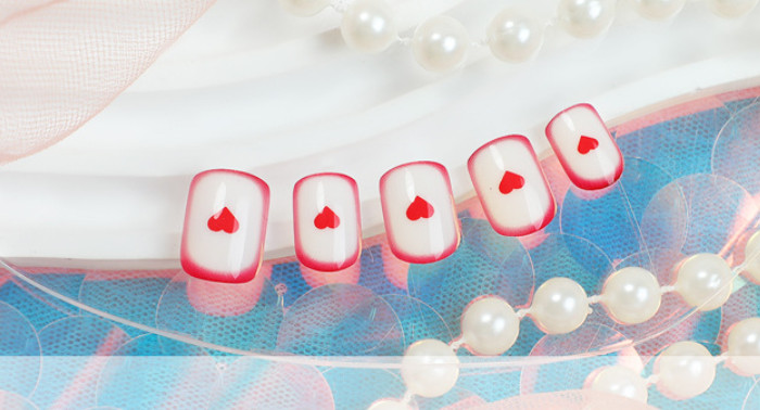 French-style red-edged press-on nails, minimalist red heart short square nails