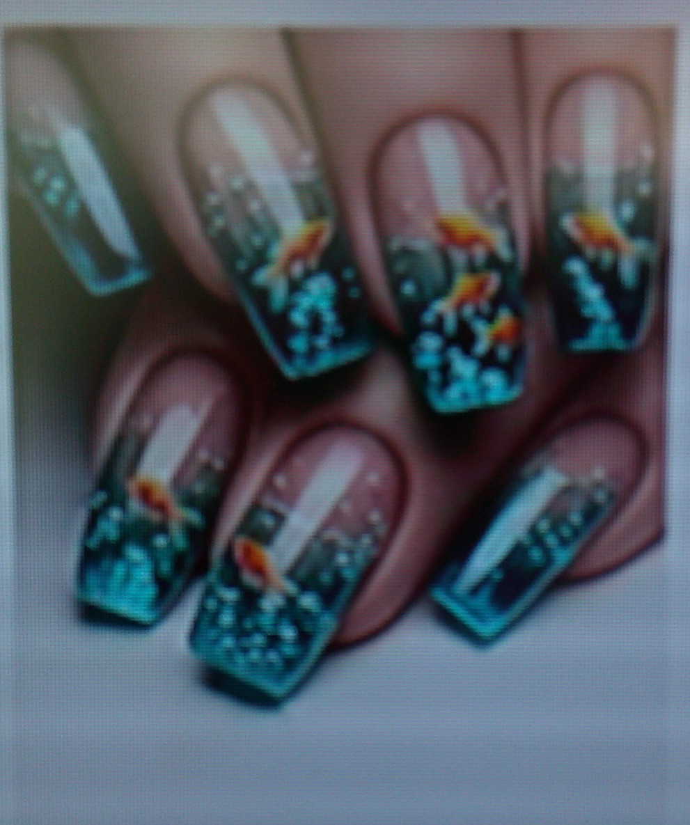 NEW goldfish theme press on nails (no glue included) see pictures