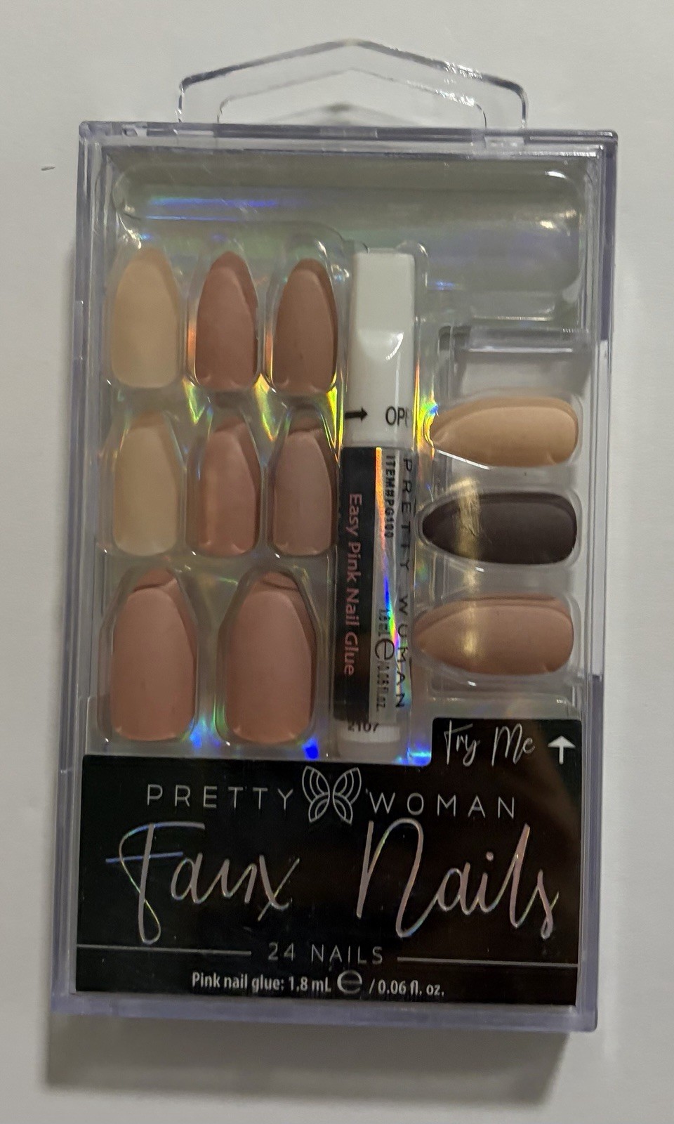 Pretty Woman Faux Nails 24 Press On Nails Pink Nude Set w/ Glue Almond Shape