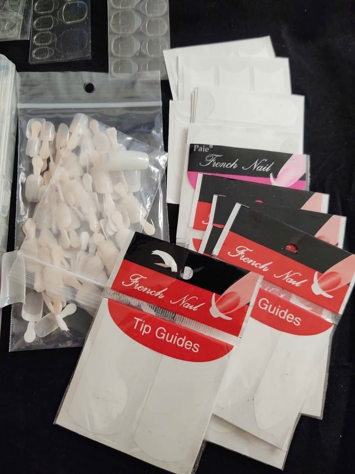 Huge lot of press on false fake nails and accessories