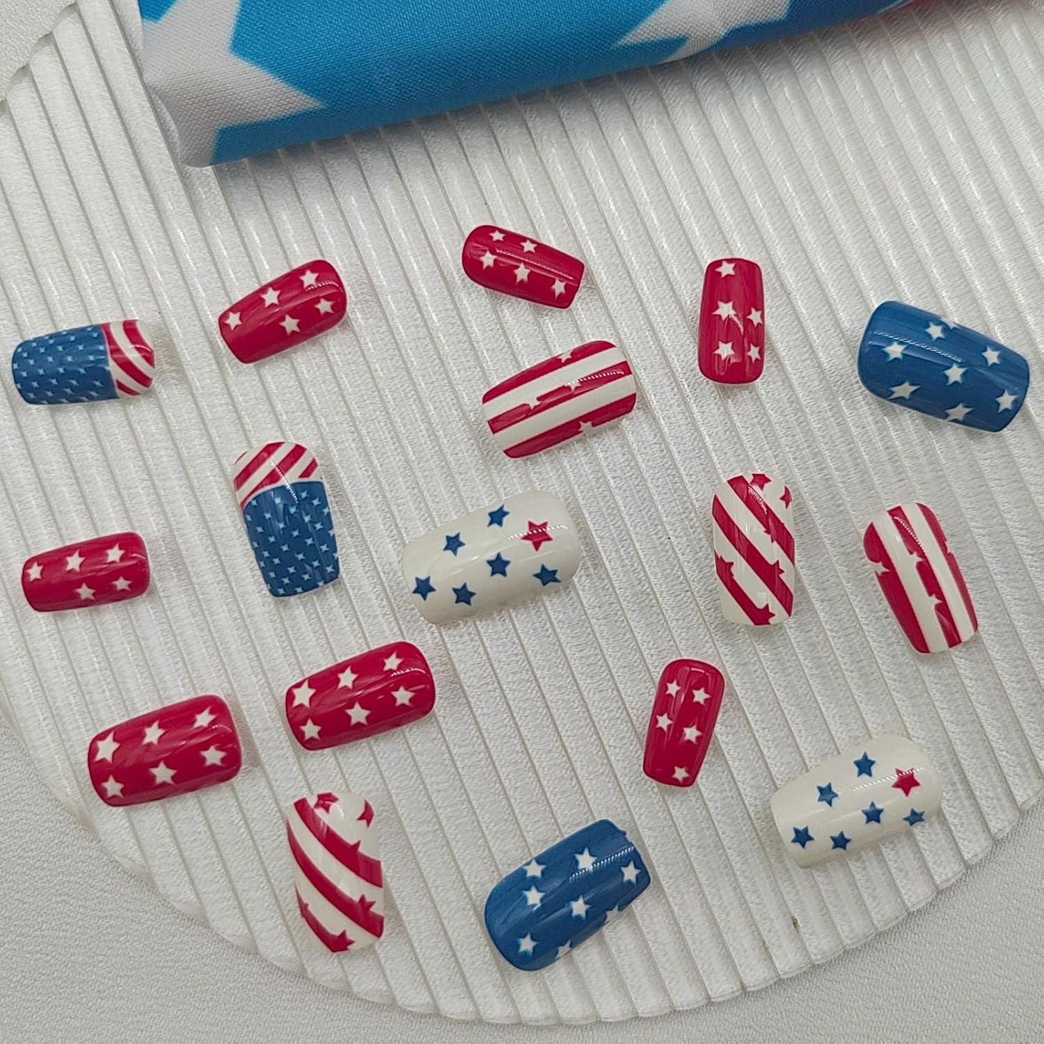 4Th of July Press on Nails Medium Square Fake Nails with Stars American Flag Des