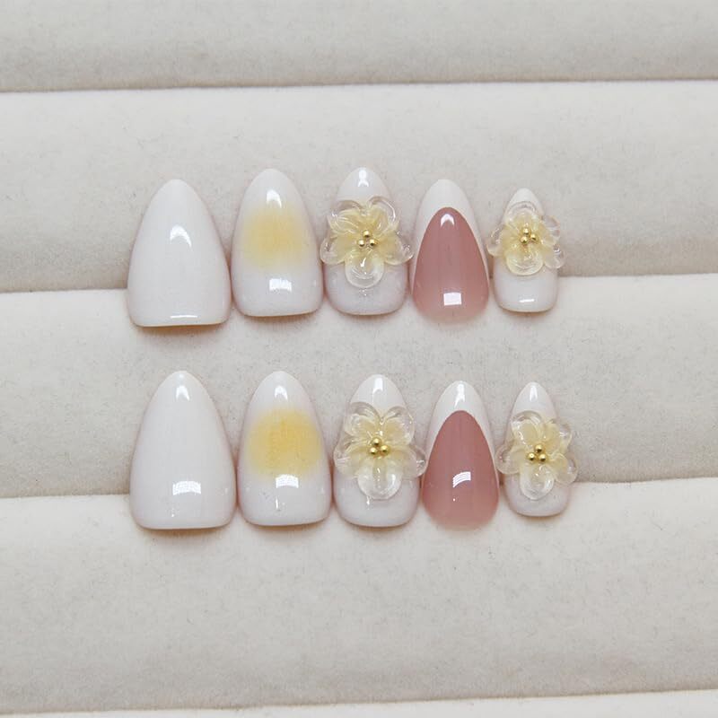 French Tip Press on Nails Short Almond Fake 0.04 Fl Oz (Pack of 24) Color 05