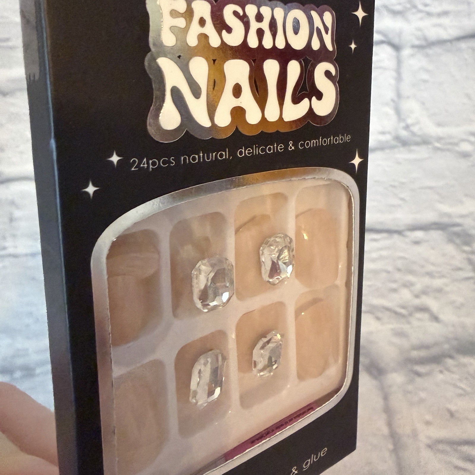 Hot Topic Fashion Nails Nude Rhinestone Press On False Nails 24pc NIB Bling Glam