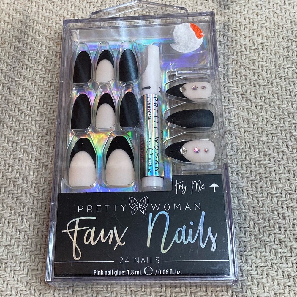 NEW Pretty Woman Faux Nails Set Glue Almond Black Matte Rhinestone