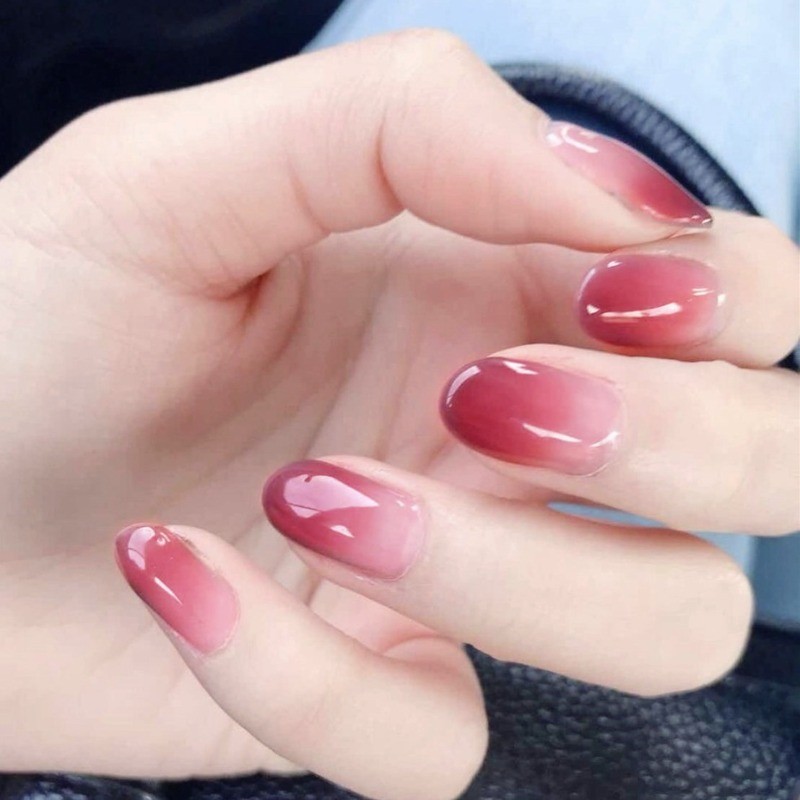 48Pcs-Nude Pink Gradient Press on Nails, Glossy Short Oval Nails, Natural Style