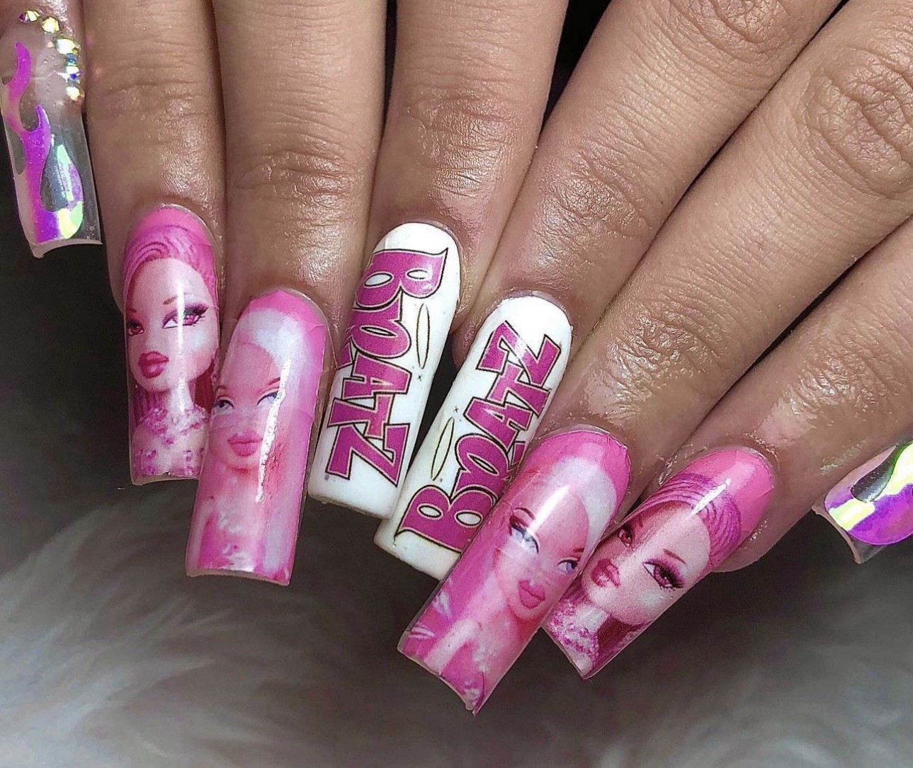 Bratz Dolls Fashion Girls Night Nail Decals Waterslide Nail Design Kit Nail Wrap
