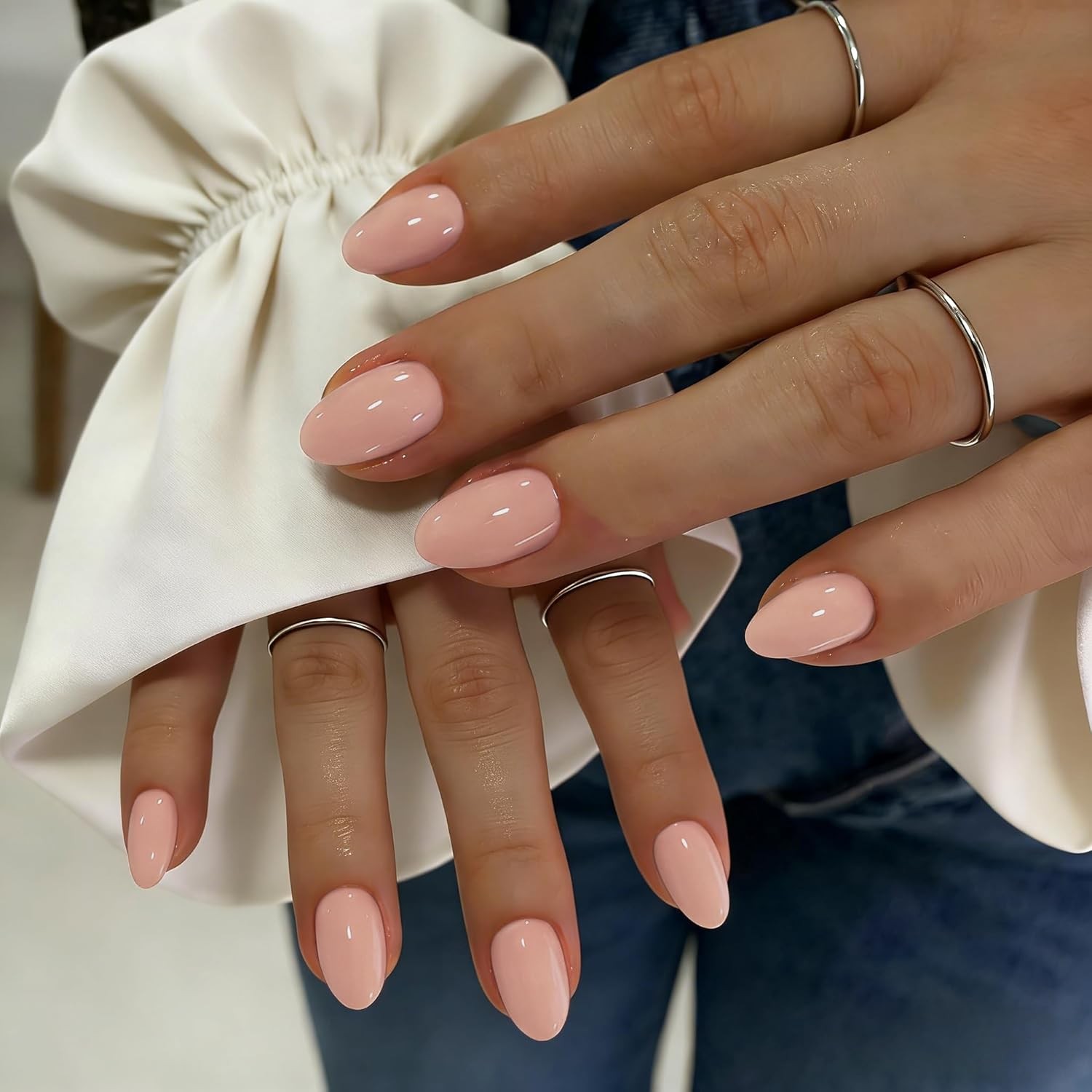 KQueenest Short Oval Press On Nails – Coral Pink, 32 Pcs Reusable Fake Nails