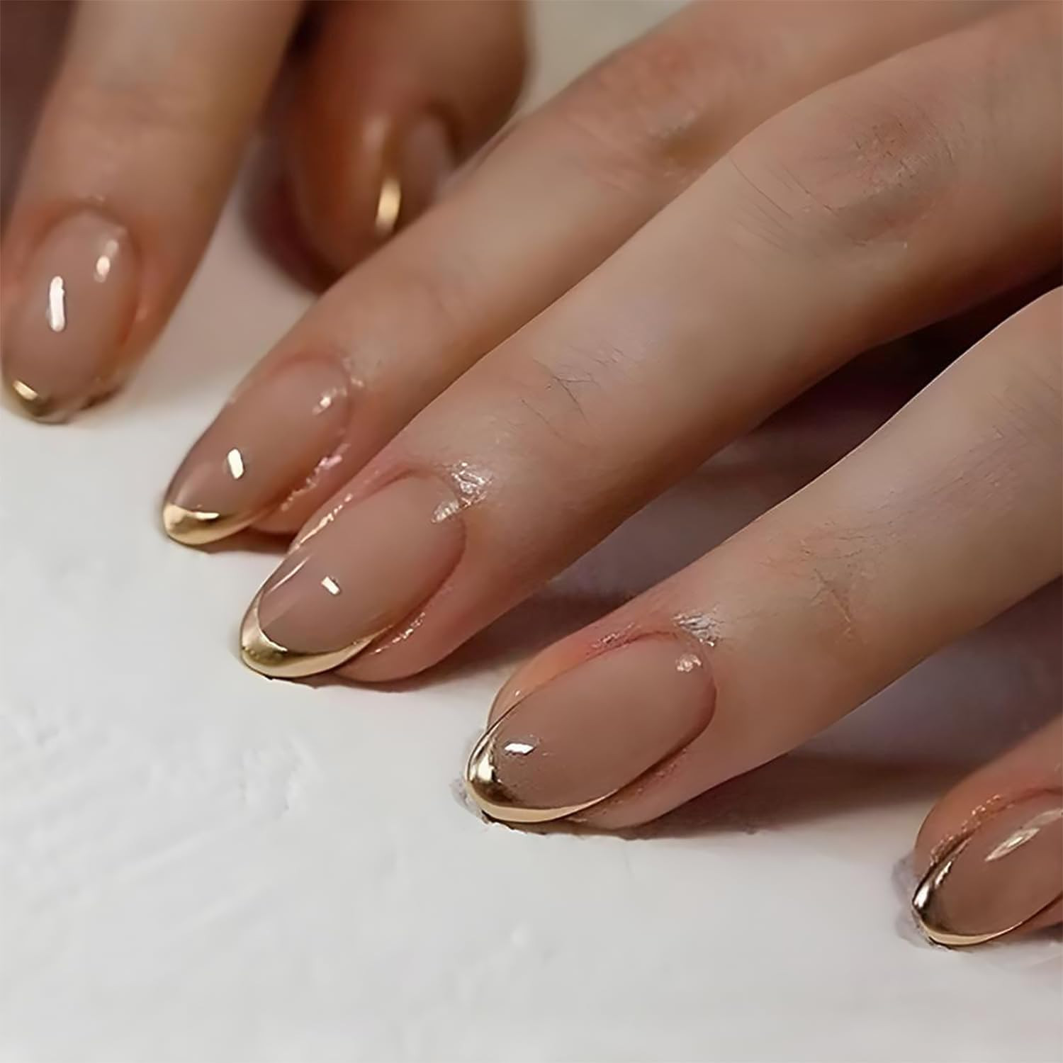 24Pcs Gold French Tip Press on Nails Short Almond Fake Nails Artificial Glossy D