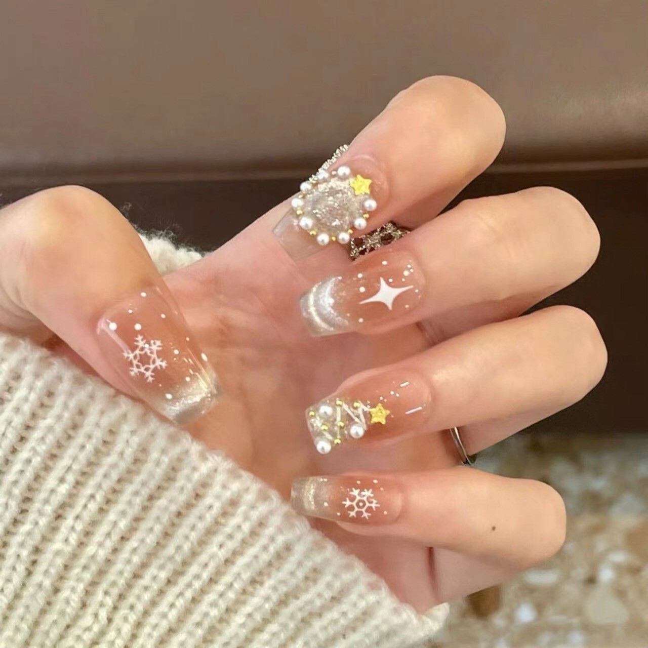 Press on nails medium Christmas Limited Edition Ice Transparent Snowflake