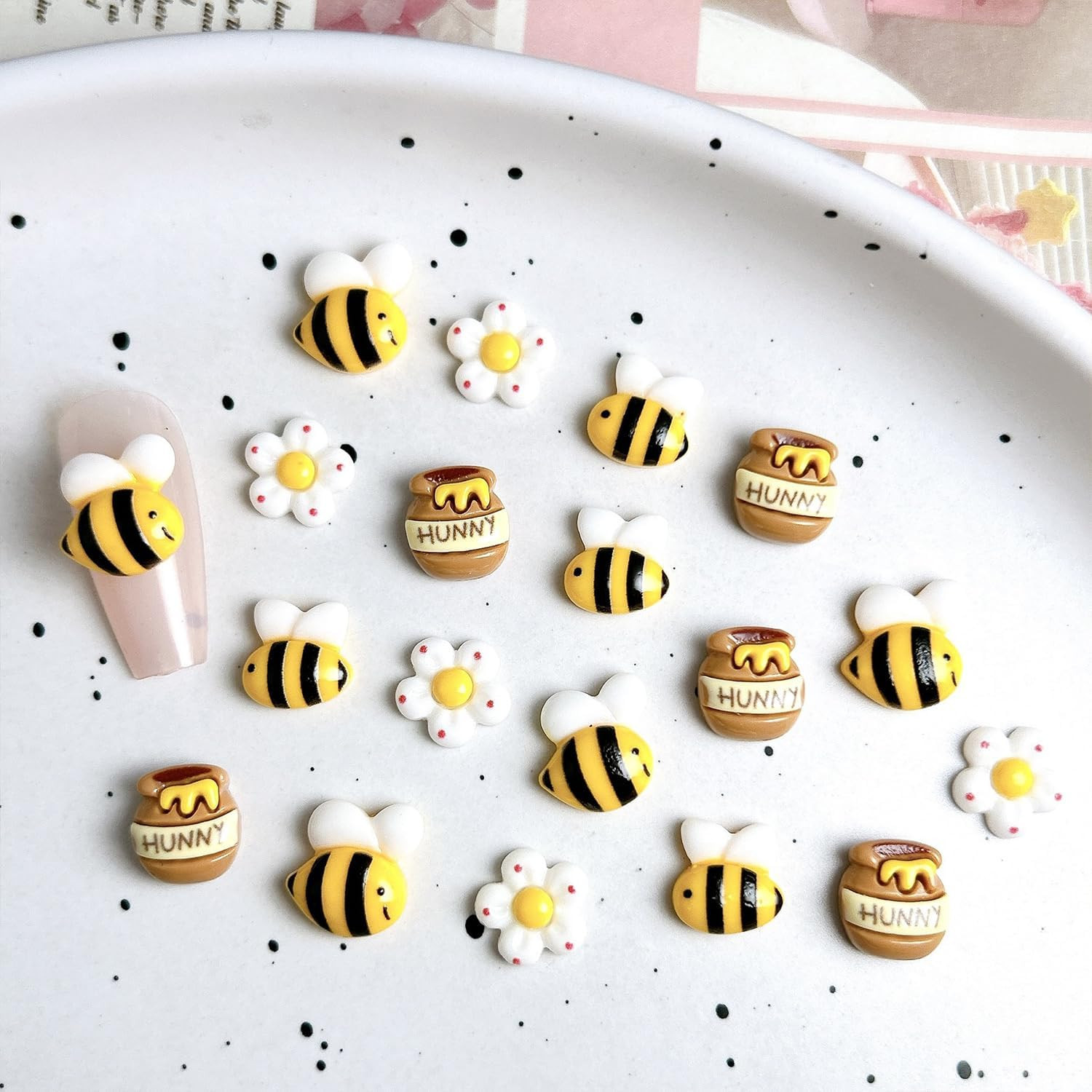 20 Pcs Cartoon Bee Nail Charms for Nail Art Cute Flower Nail Charms Resin