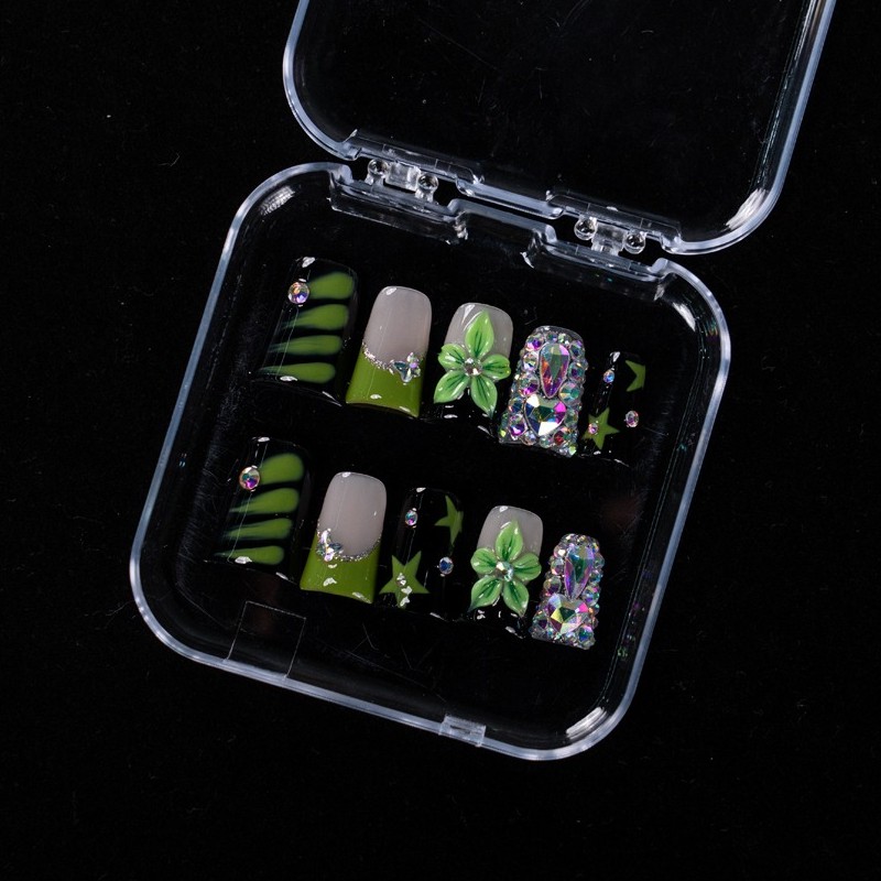 10pcs Green Duck Nails 3D Sculpted Flower Rhinestone Star Unique Short