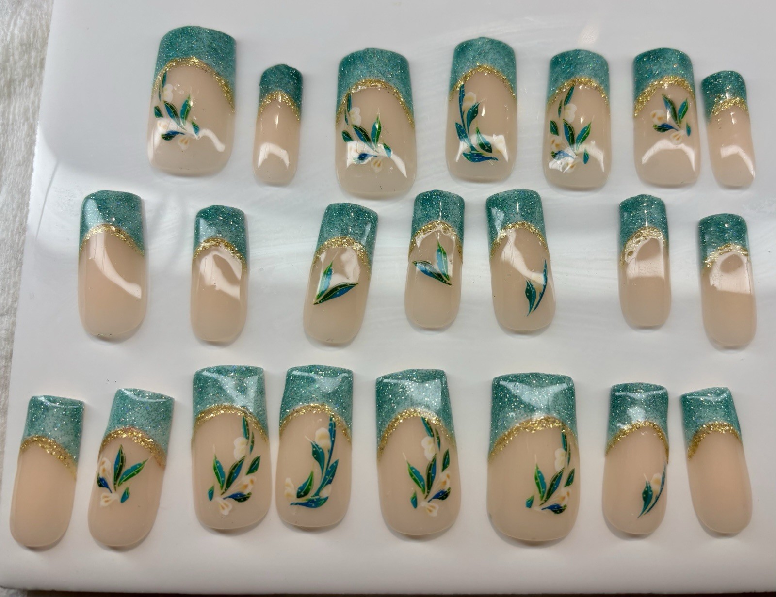 Spring Press On Nails, Nude Floral Square handmade Blue Glitter French ￼