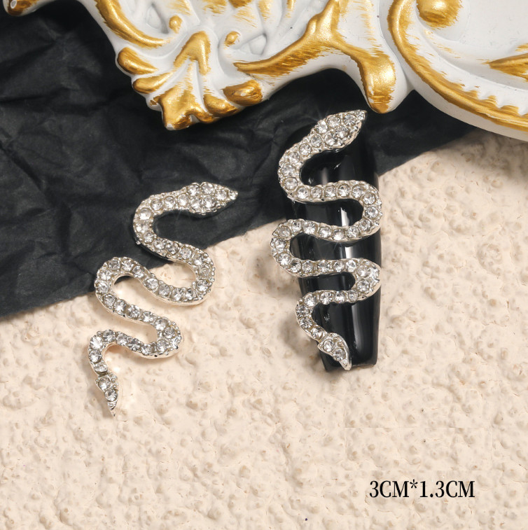 3D Glitter Rhinestones DIY Charm Alloy Snake Nail Art Decoration Manicure metal