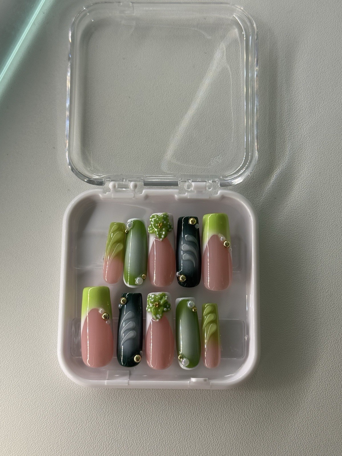Press-On Nails Long, Medium Pre-Sized