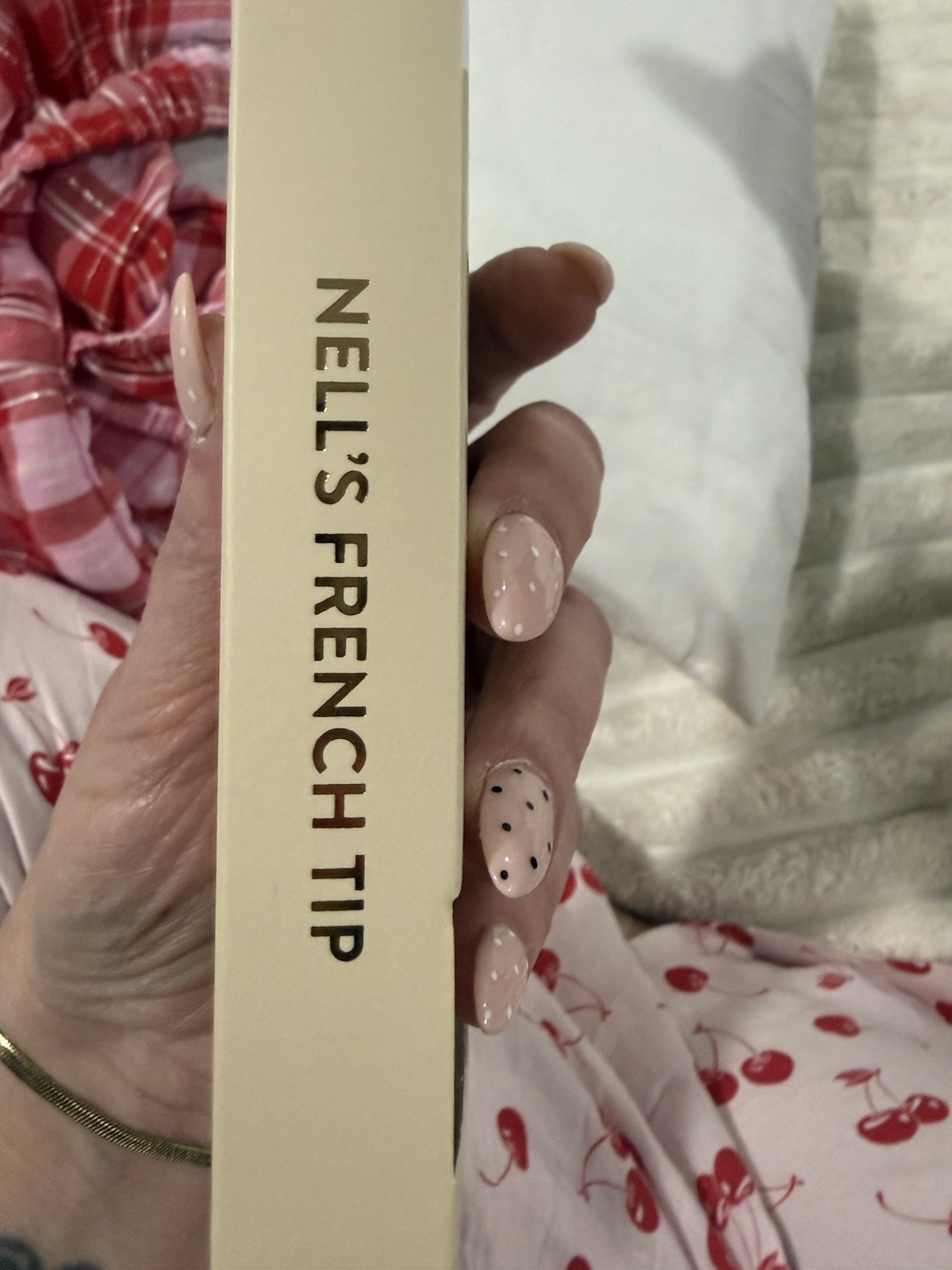 Red Aspen Nail Dashes Press On Nails Nell’s French Tip Manicure Set