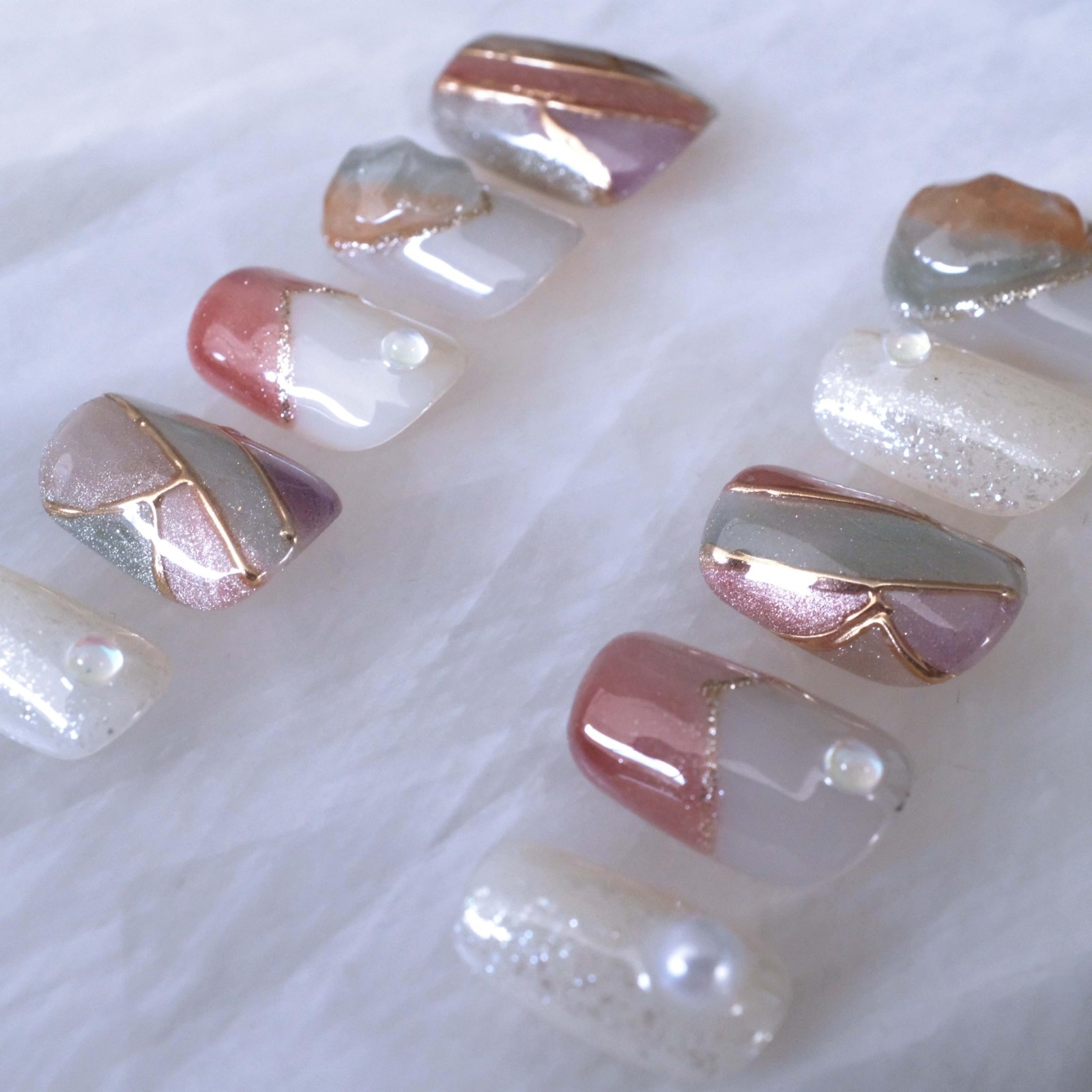Geometric Cat Eye Press-On Nails – Short Square Gel Fake Nails, 10 Colorful Desi