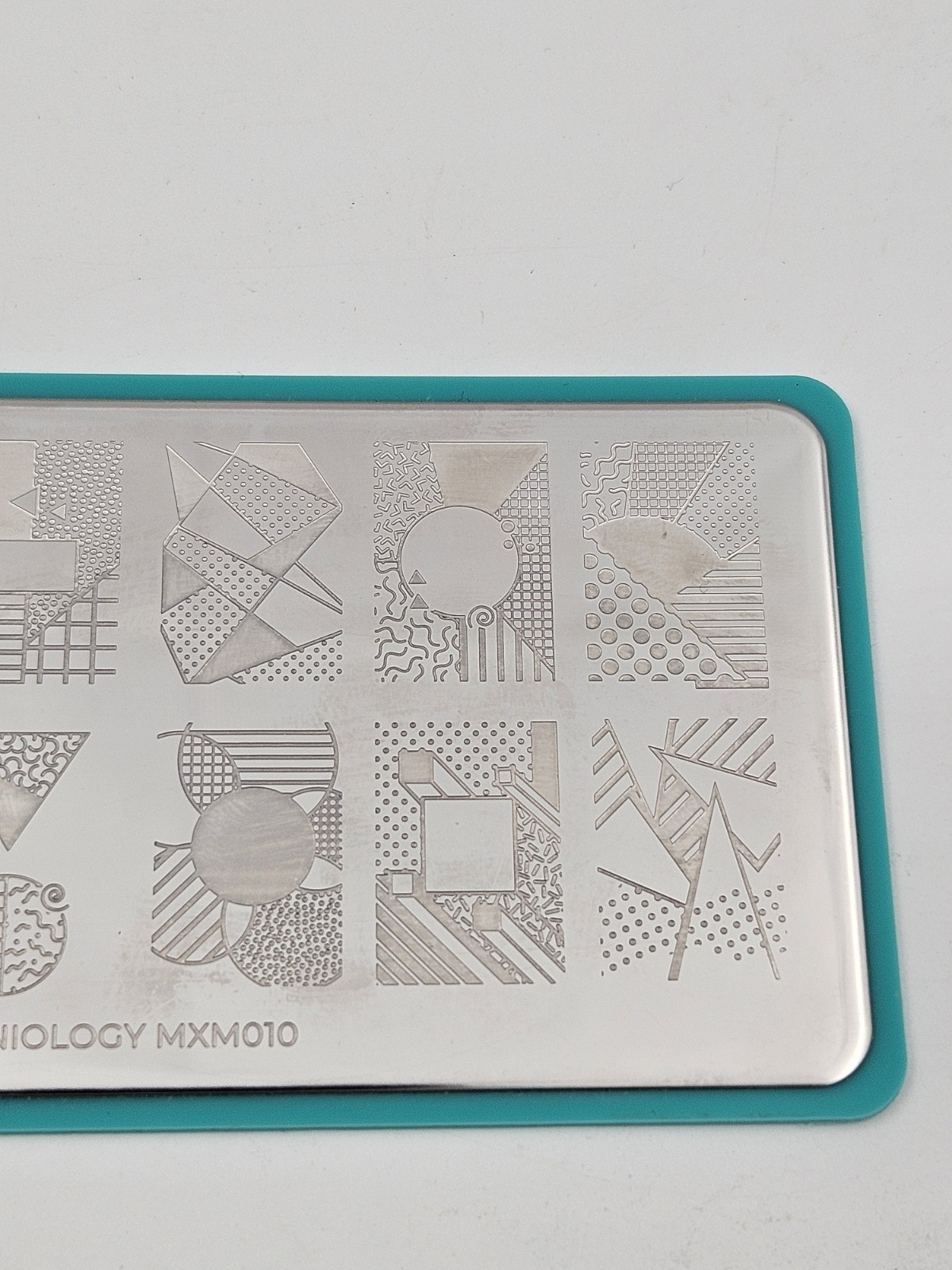 Maniology MXM010 Geometric 90s Patterns Party Nail Stamping Plate