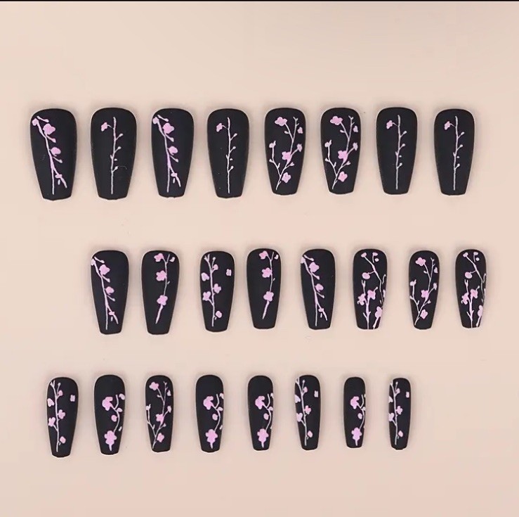 Medium 24 Pc Black & Pink Cherry Blossom Nail Tips Boxed Glue & Tabs Nails