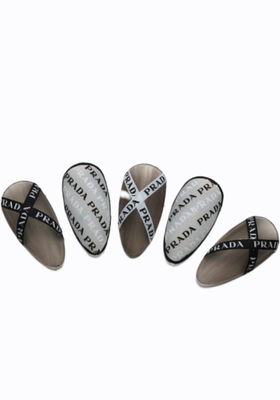 NWT NAIL ART DESIGN SELF-SEAL STICKERS SOLID BLACK & WHITE N°32!