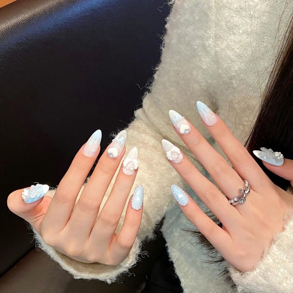 Adorable Press-On Nails Removable with 3D Cat Paw Bow and Heart Nail Art Design