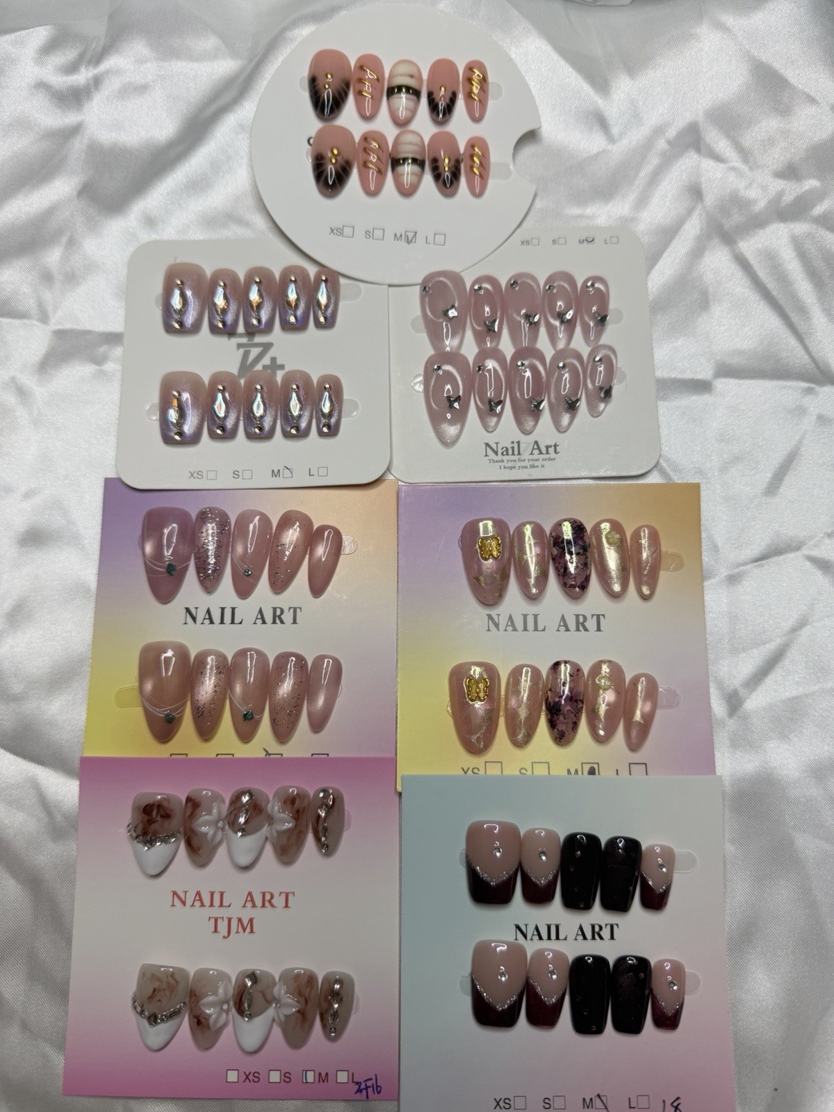 Press-On Nails Bundle – Size Medium