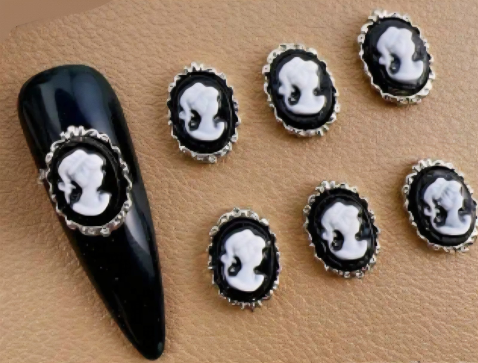 30 Pieces 3D Nail Art Charms Stars Frames Gems Silver Gold Cameo Hearts Bling