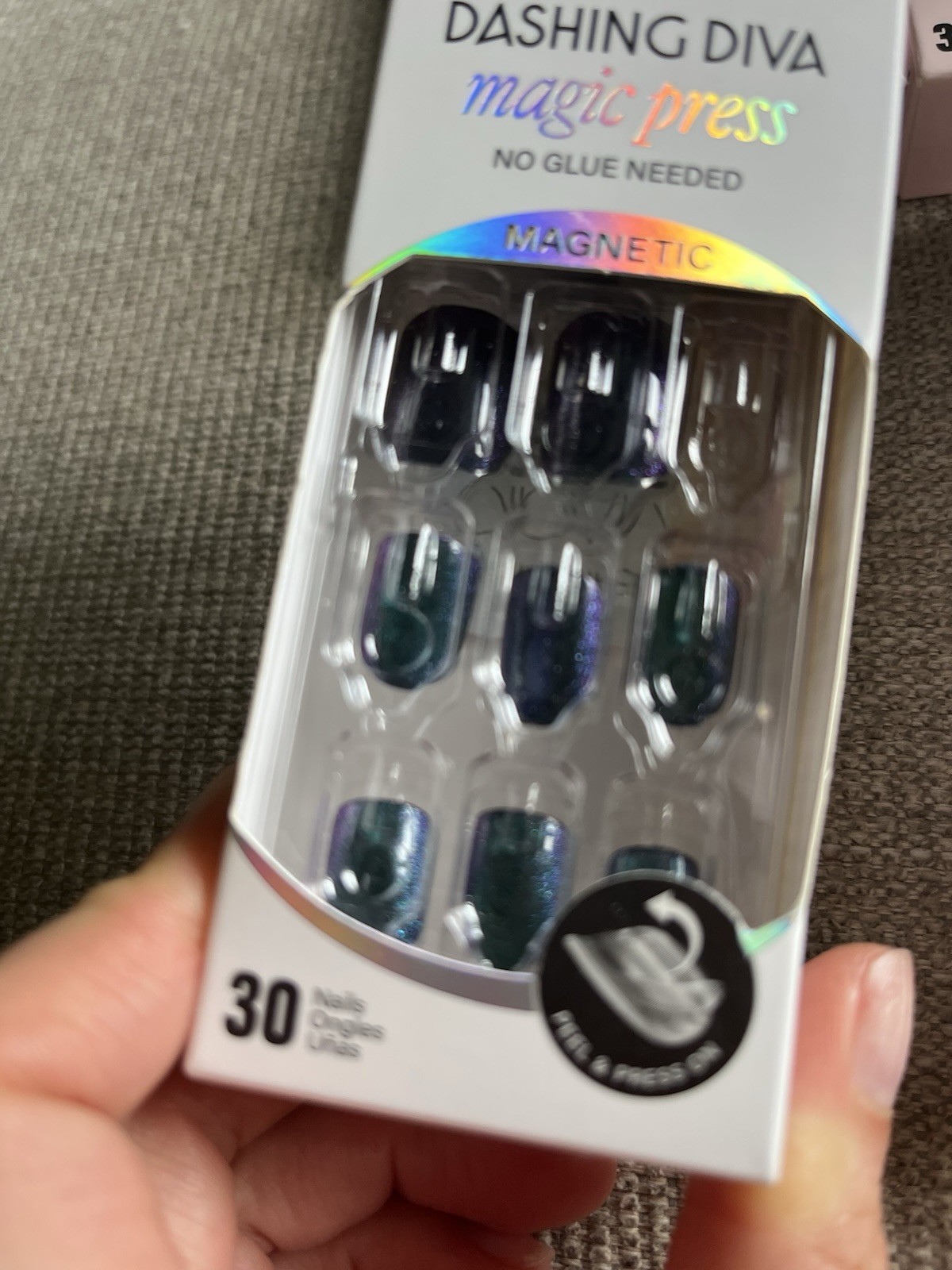 Dashing Diva Magic Press Nails 4 pack Medium Length