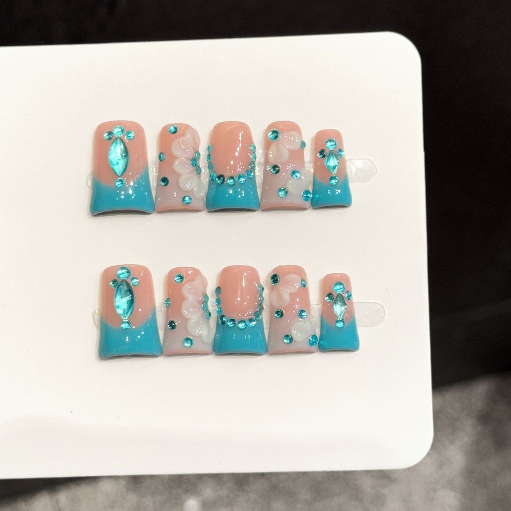 Handmade Press On Nail Lake Blue Diamond 3D White Flowers Duckbilled False Nail