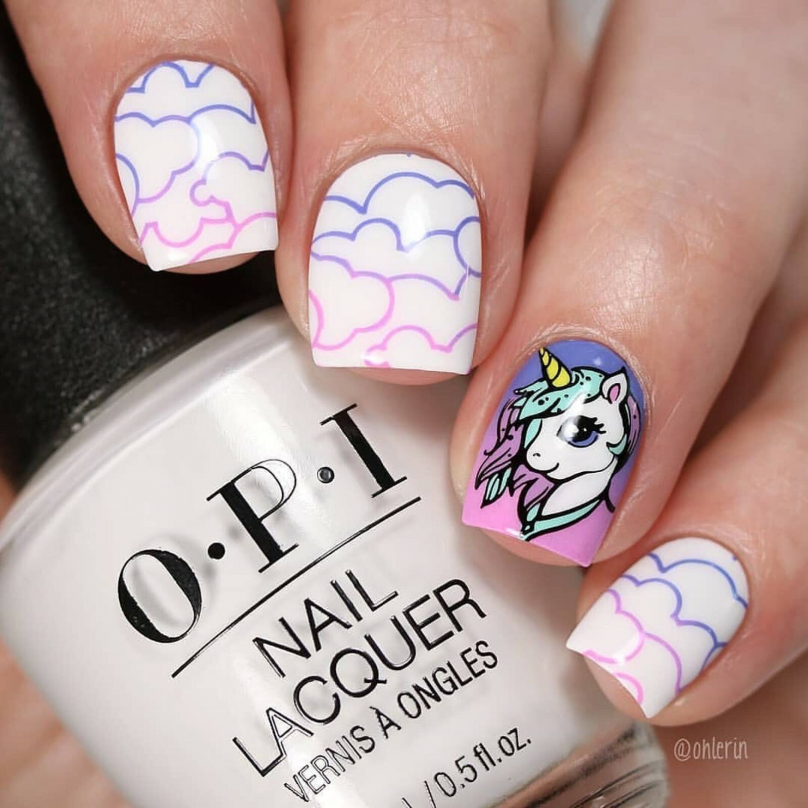 B042 Head in the Clouds Stamping Plate For Stamped Nail Art Design