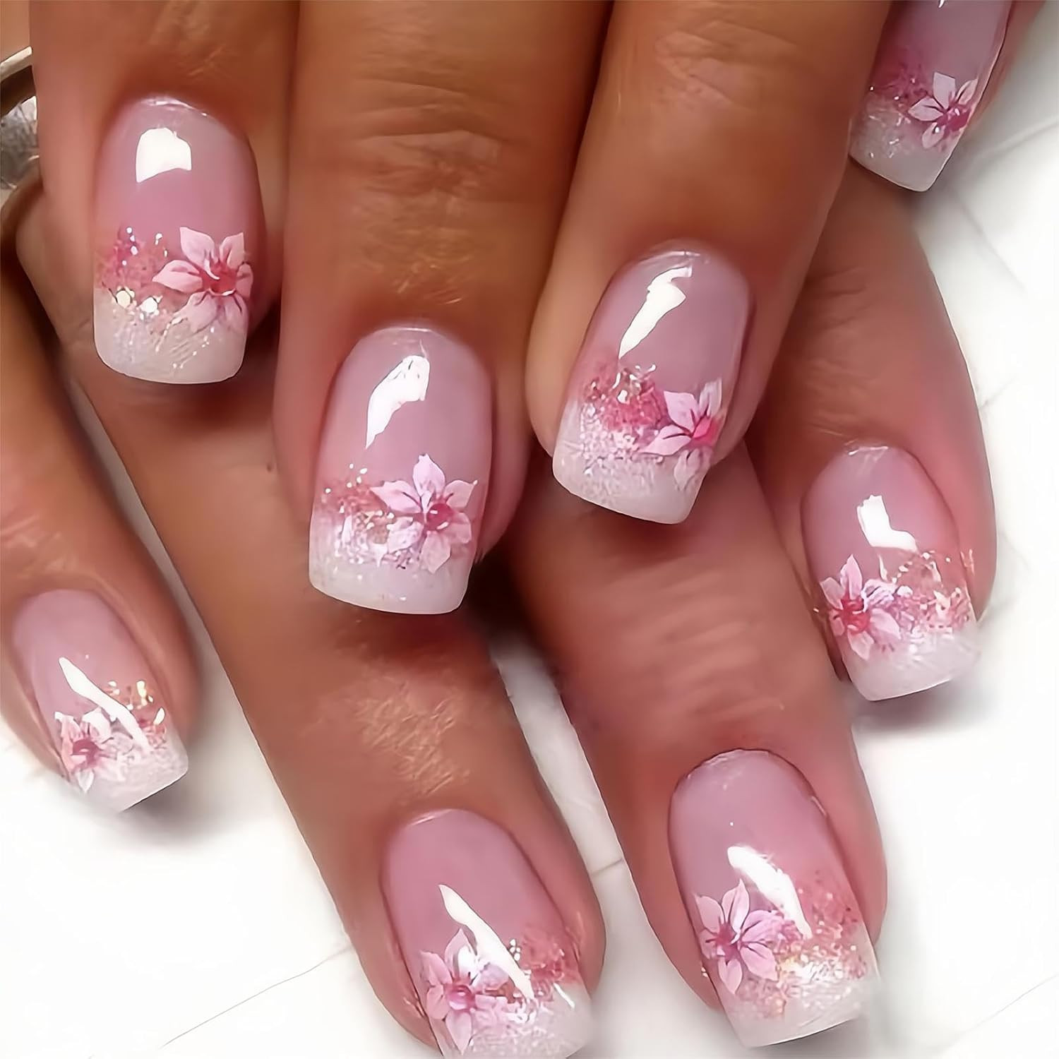 24Pcs Square Press on Nails Medium Fake Nails with Glossy Full Cover False Nails