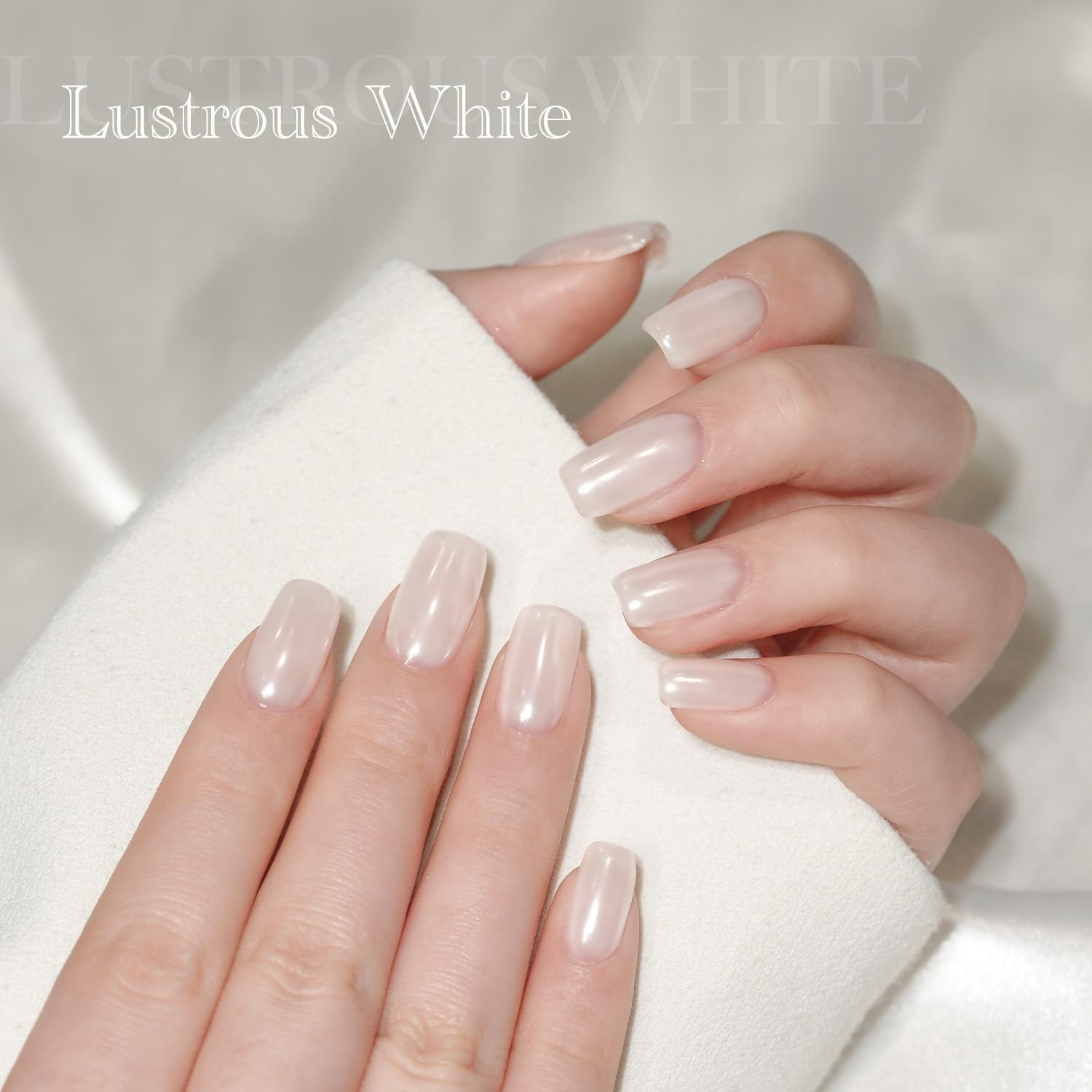 Lustrous White Pearl Chrome Nail Powder – Mirror Effect for Stunning Nails