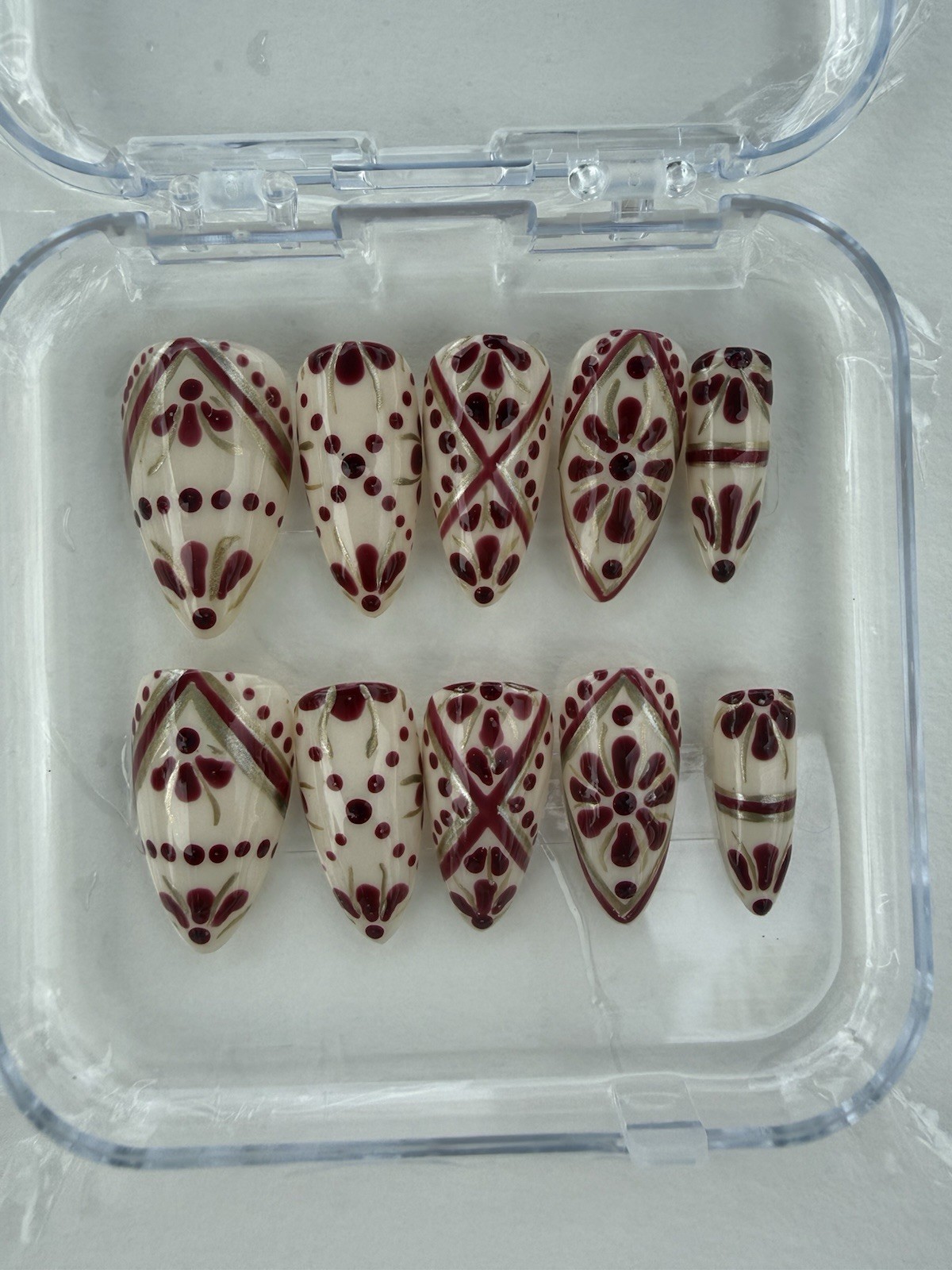 Press On Nails Handmade Apres Base Short Almond Beige Red Gold Design Size M Gel