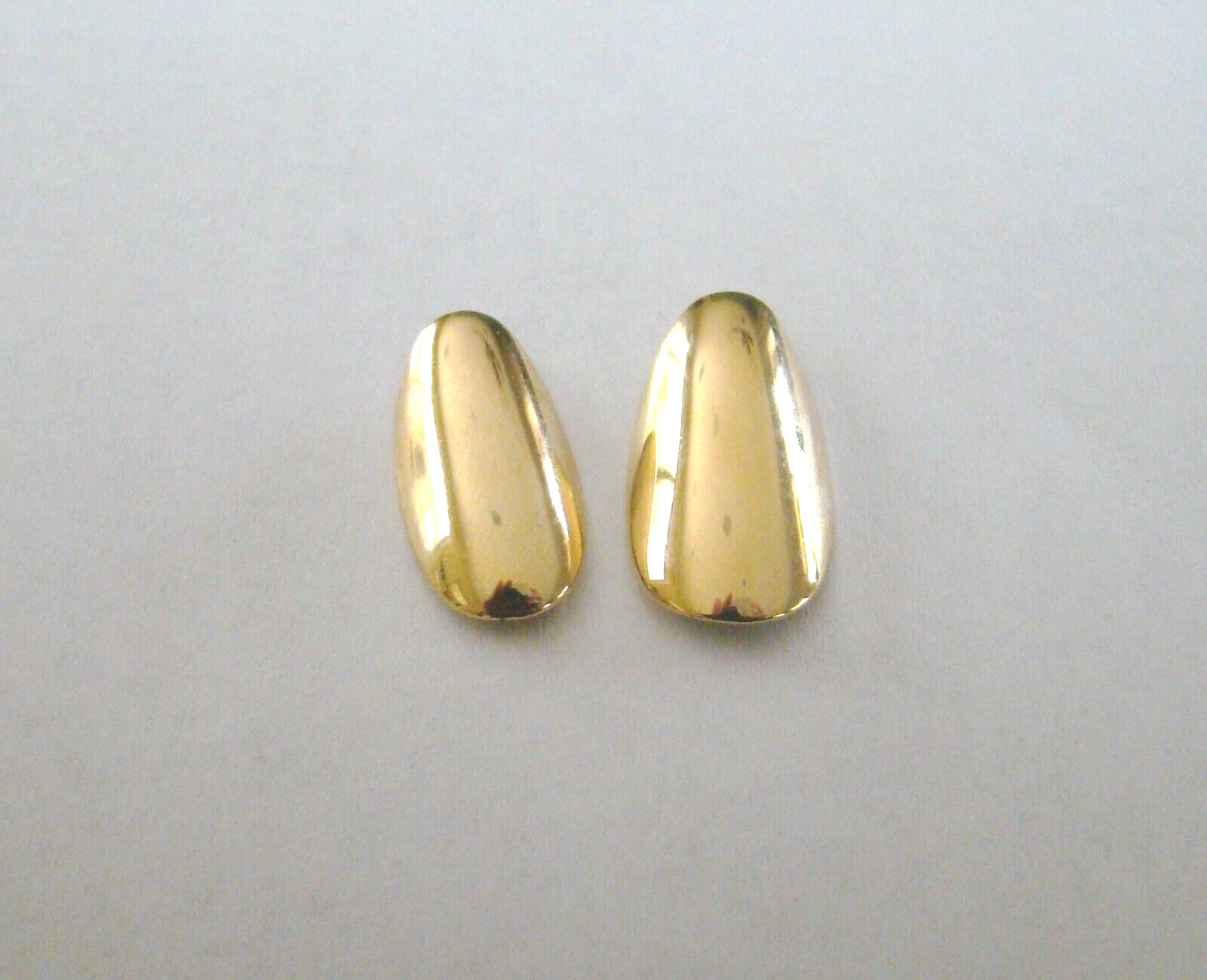 2$18 FANTASTIC! REUSABLE LIFETIME 14KT GOLD PLATED MED/LGE ENDURING FINGERNAILS