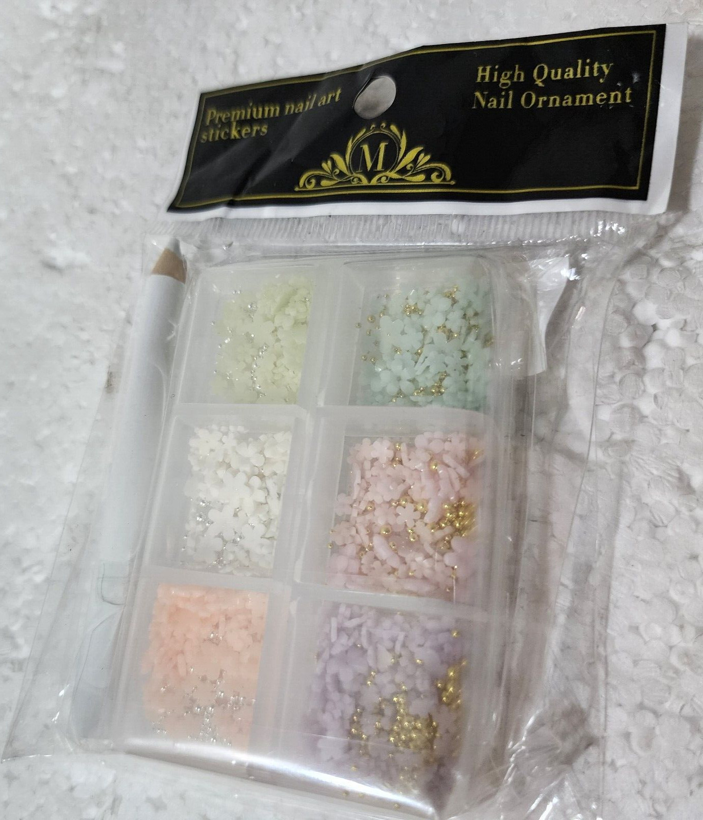 BAIYIYI Mixed 3D Flower Nail Charms, Metal Caviar Beads With Pickup Pencil