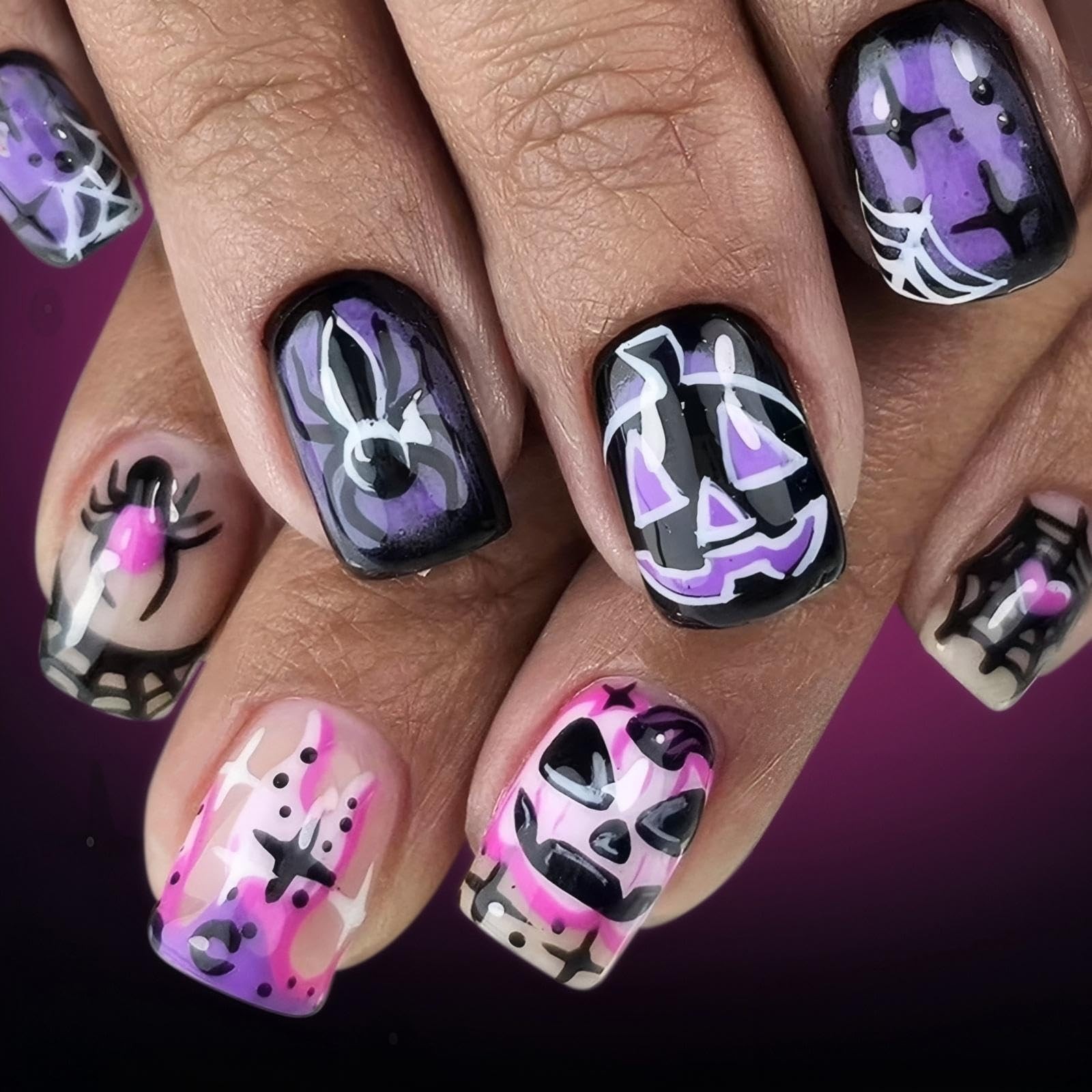 Short Square Press on Nails Halloween Fake Nails Spider French Tip Design Fal…