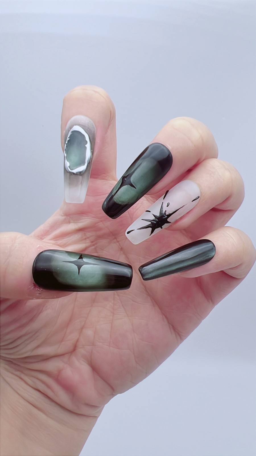Dark Green Gradient Press On Nails | Gothic Starburst & Gem Design | Long Coffin