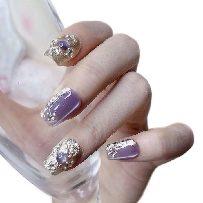 Tipora Press on Nails Square Nails Purple Color with Cat-Eye Design 109