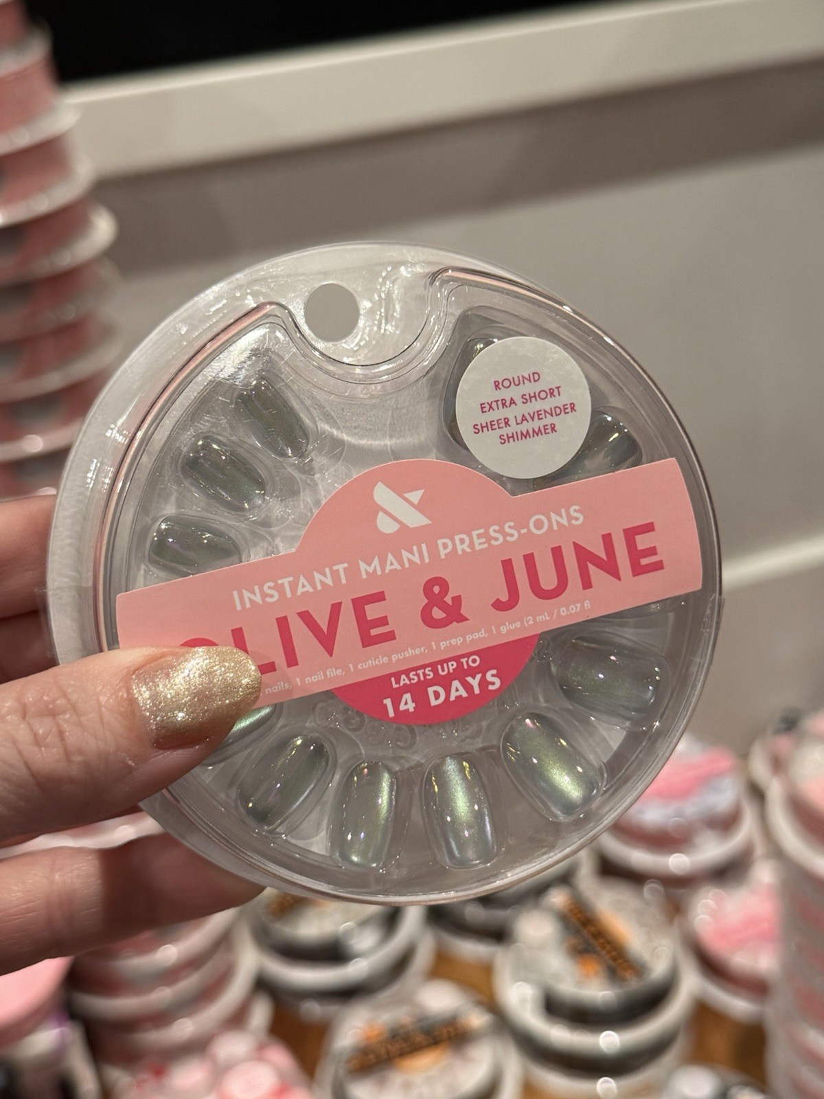 Olive & June Press-On Nails Round Extra Short Sheer Lavender Shimmer