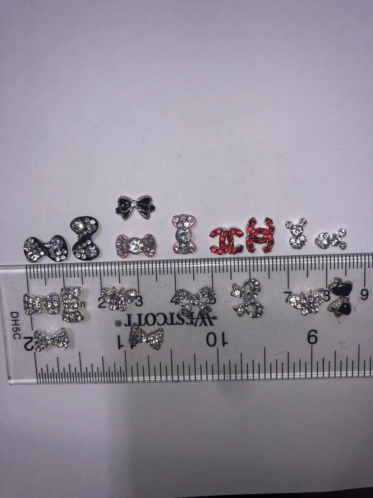 3D nail art decorations rhinestone tie bow butterfly black pink resin silver red