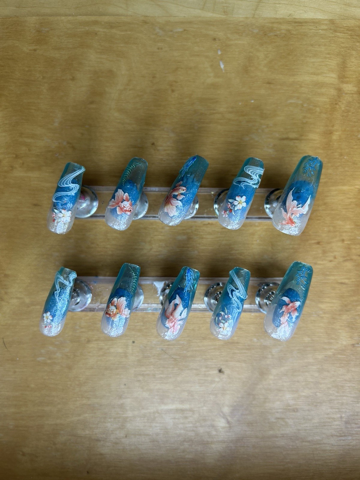 Z NAILZ! Handmade L Coffin Goldfish Scene Shiny Top Coat Press On Nails