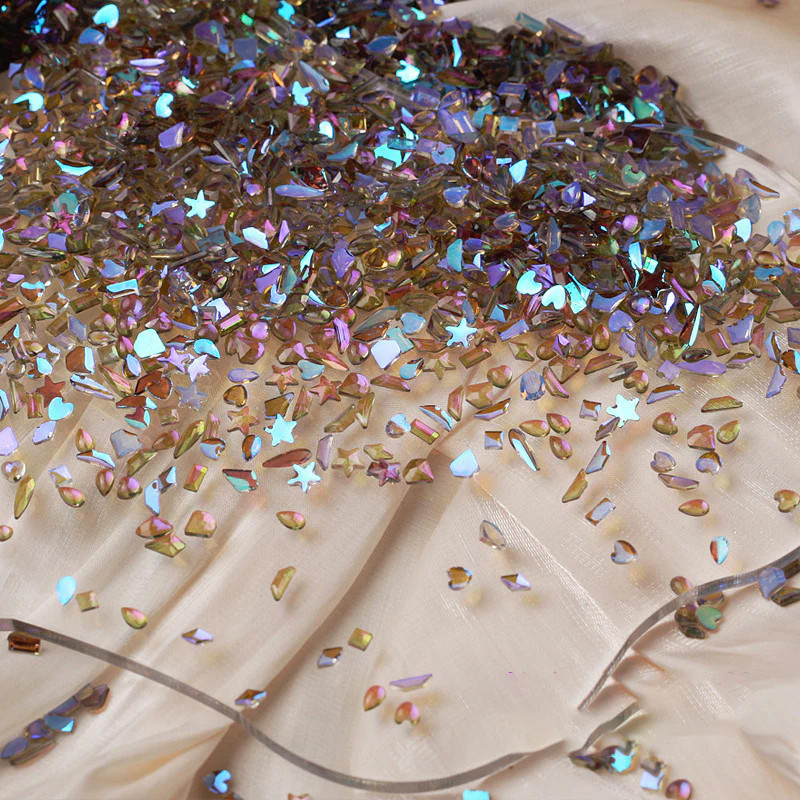 Mini Aurora Nail Rhinestones (50pieces)
