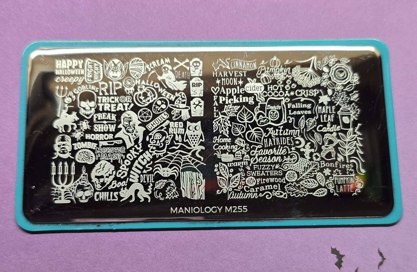 Maniology M255 Autumn Fall Halloween Mocie Scream Pumpkin Nail Stamp Plate HTF