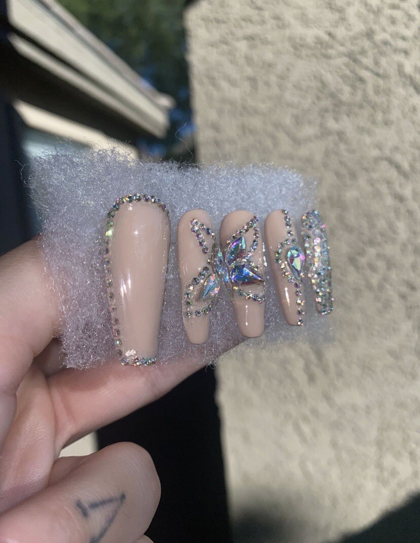 Arcylic Nails – Press On W/Glue.